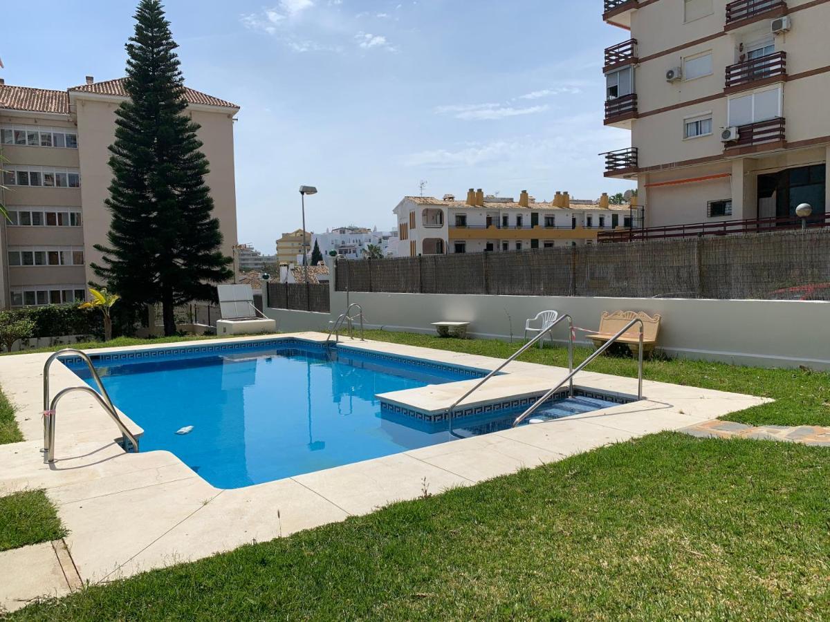 Ferienwohnung Tulipanes Benalmadena - Parking Privado Exterior foto