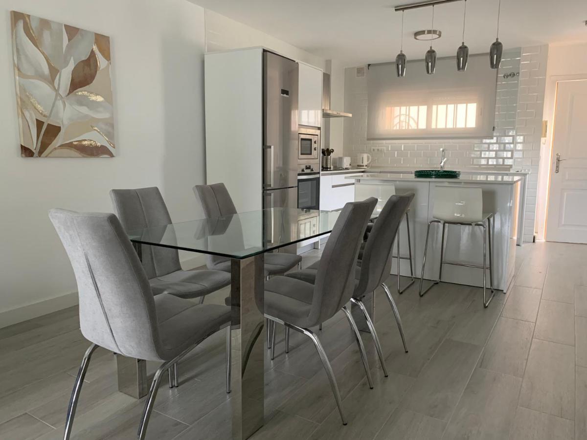 Ferienwohnung Tulipanes Benalmadena - Parking Privado Exterior foto